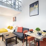 Apartmán Centrally Located Comfortable *