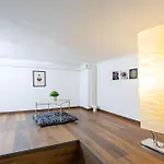 Centrally Located Comfortable *