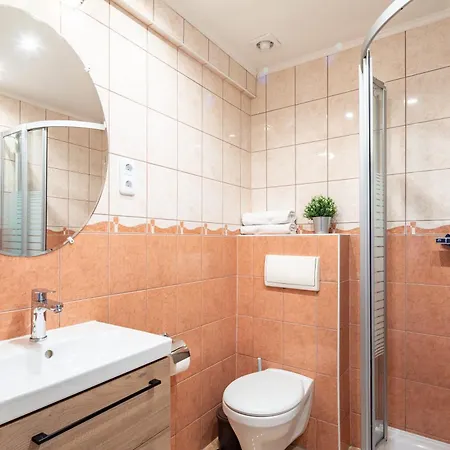 Apartament Centrally Located Comfortable *